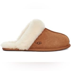 Ugg slippers